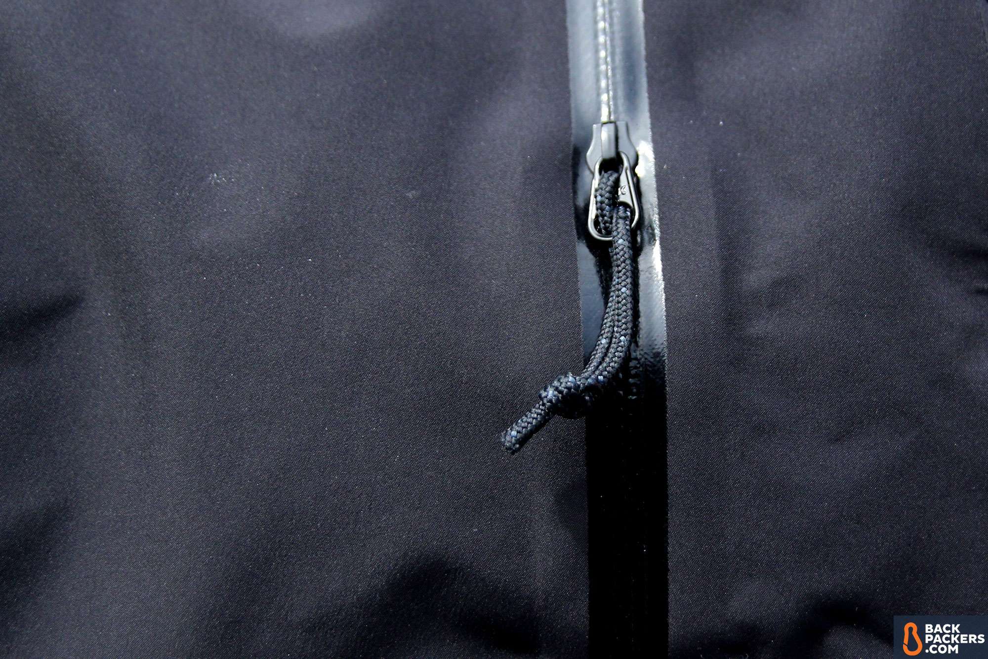 rain-jacket-watertight-zipper-1