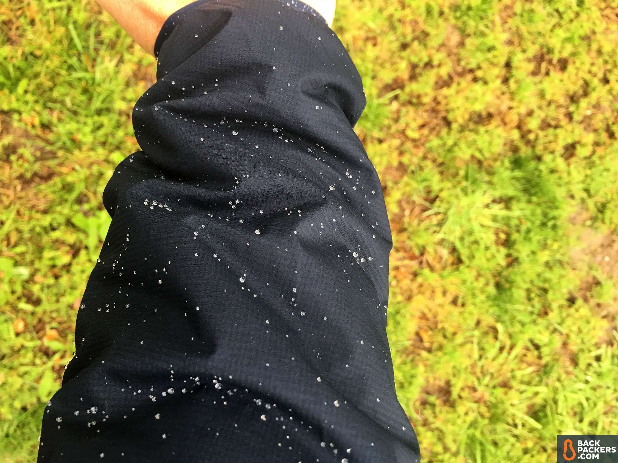 Arc'teryx Atom LT coreloft insulation dwr water beading