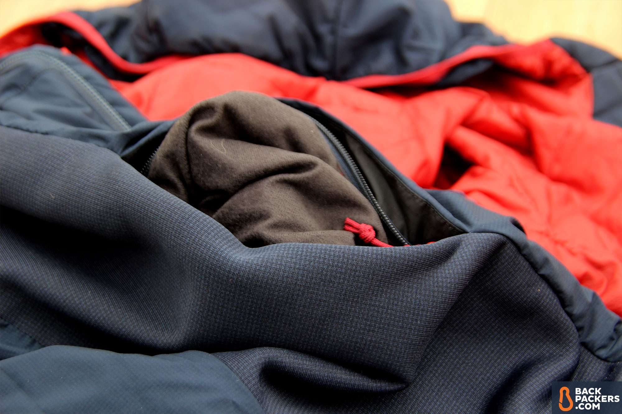 arc'teryx atom LT coreloft insulation fleece hand pockets