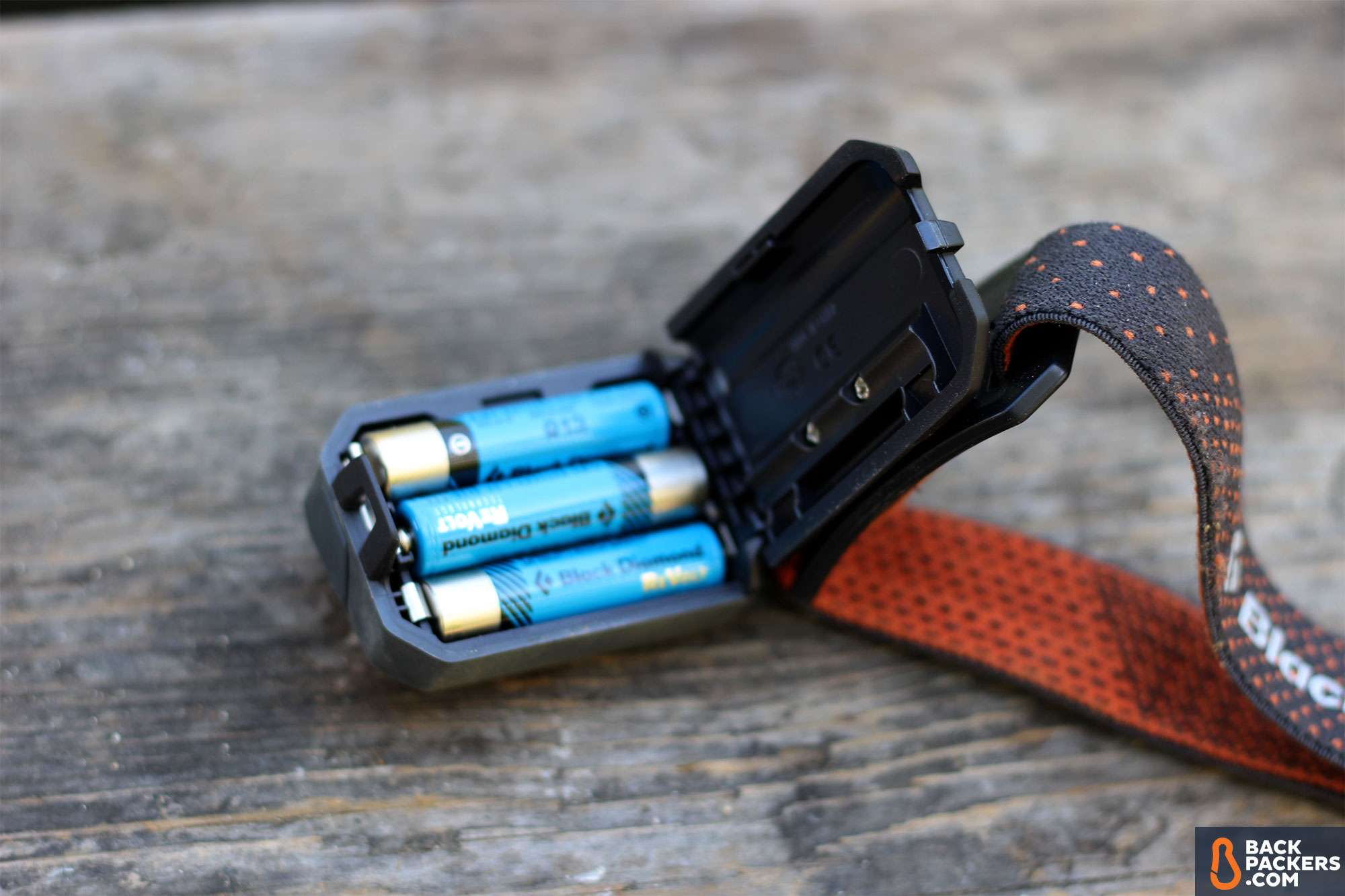 black-diamond-revolt-review-NiMH-batteries-battery-case