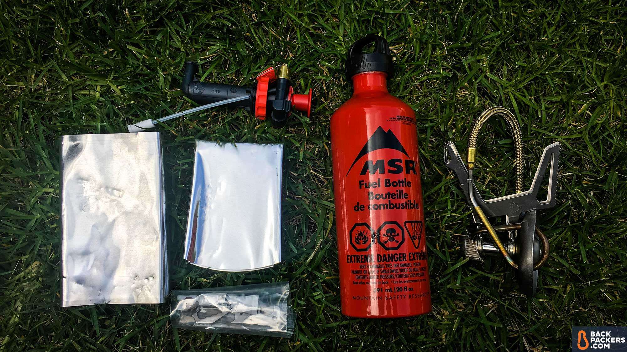 MSR-Whisperlite-International-review-components-laid-out