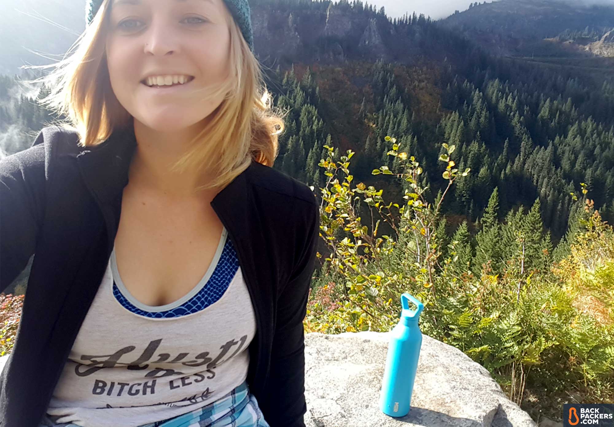 MiiR-Vacuum-Insulated-Bottle-review-selfie-2