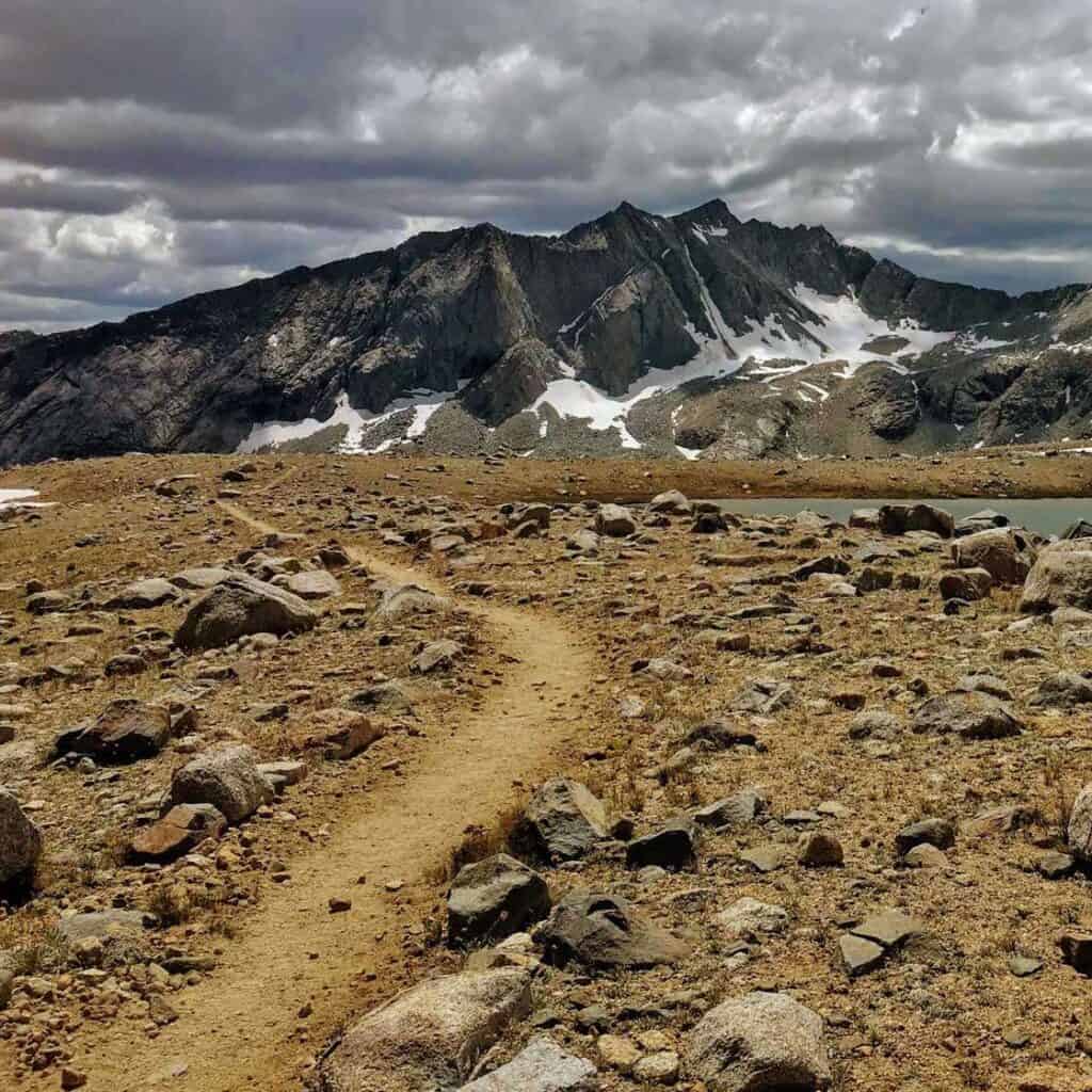 thru hiking the john muir trail 11 featured 1