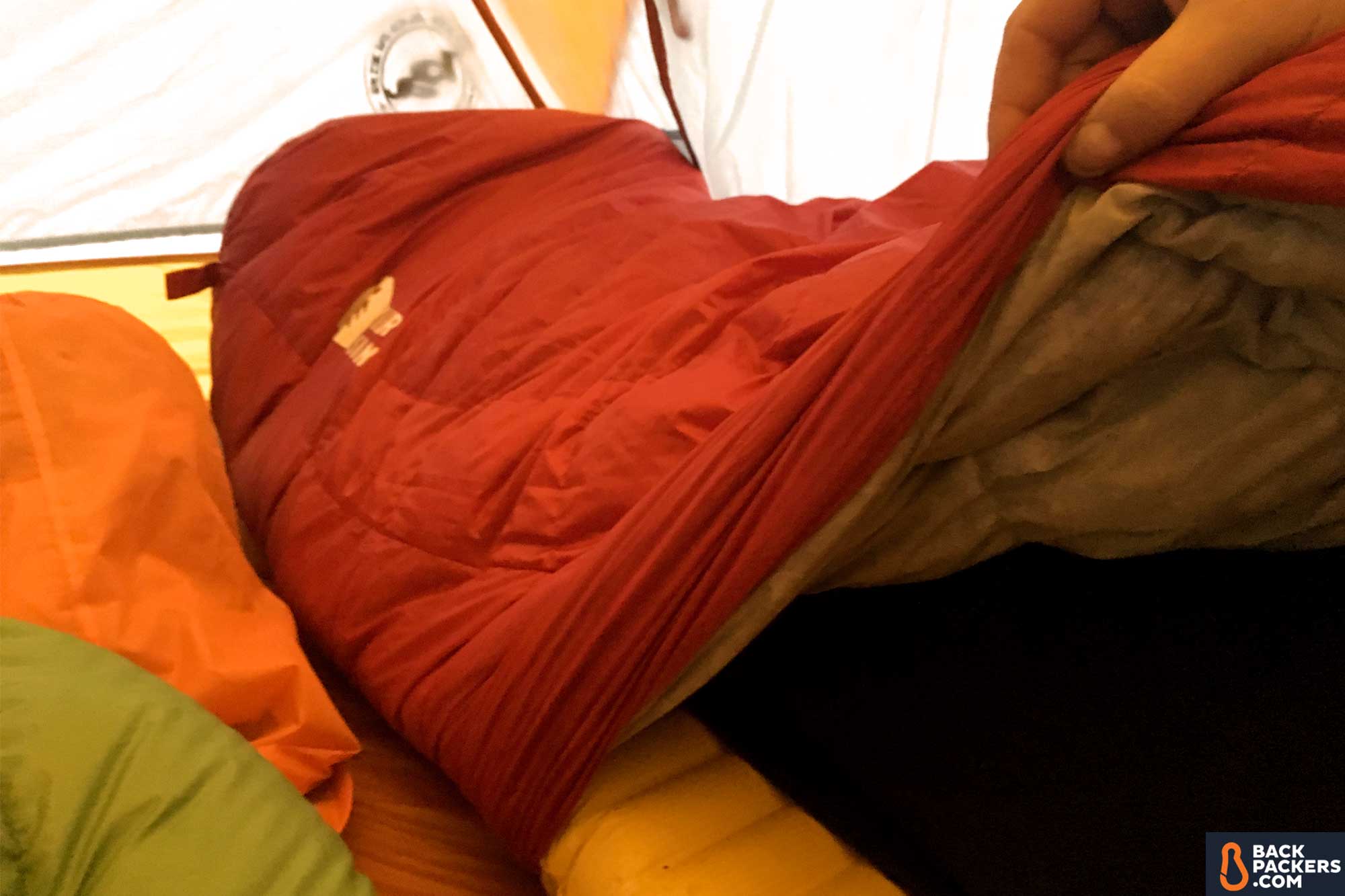 Sierra-Designs-Backcountry-Quilt-review-in-sleeping-pad