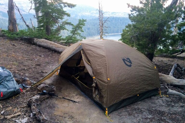 NEMO-Galaxi-2P-review-tent-camped-above-Three-Creeks-Lake