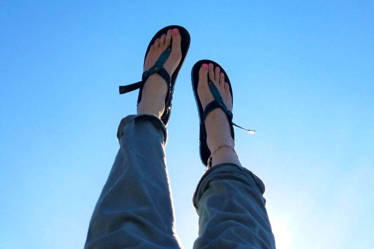 Bedrock-Sandals-Cairn-3D-review-against-blue-sky