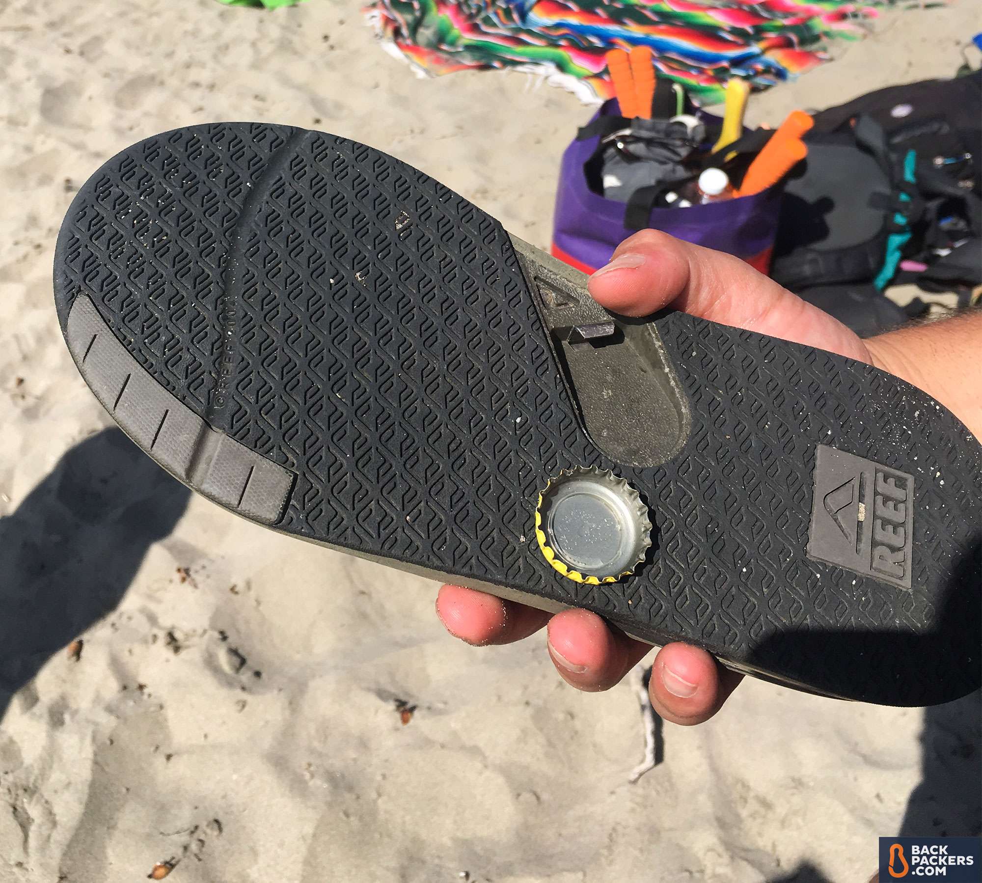 Reef-Fanning-Low-review-bottle-cap