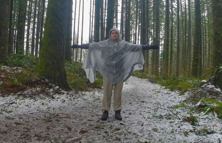 Best-Rain-Ponchos-cape-front featured