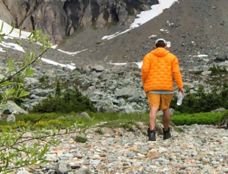 Prana-Mojo-Shorts-review-hiking-in-mountains