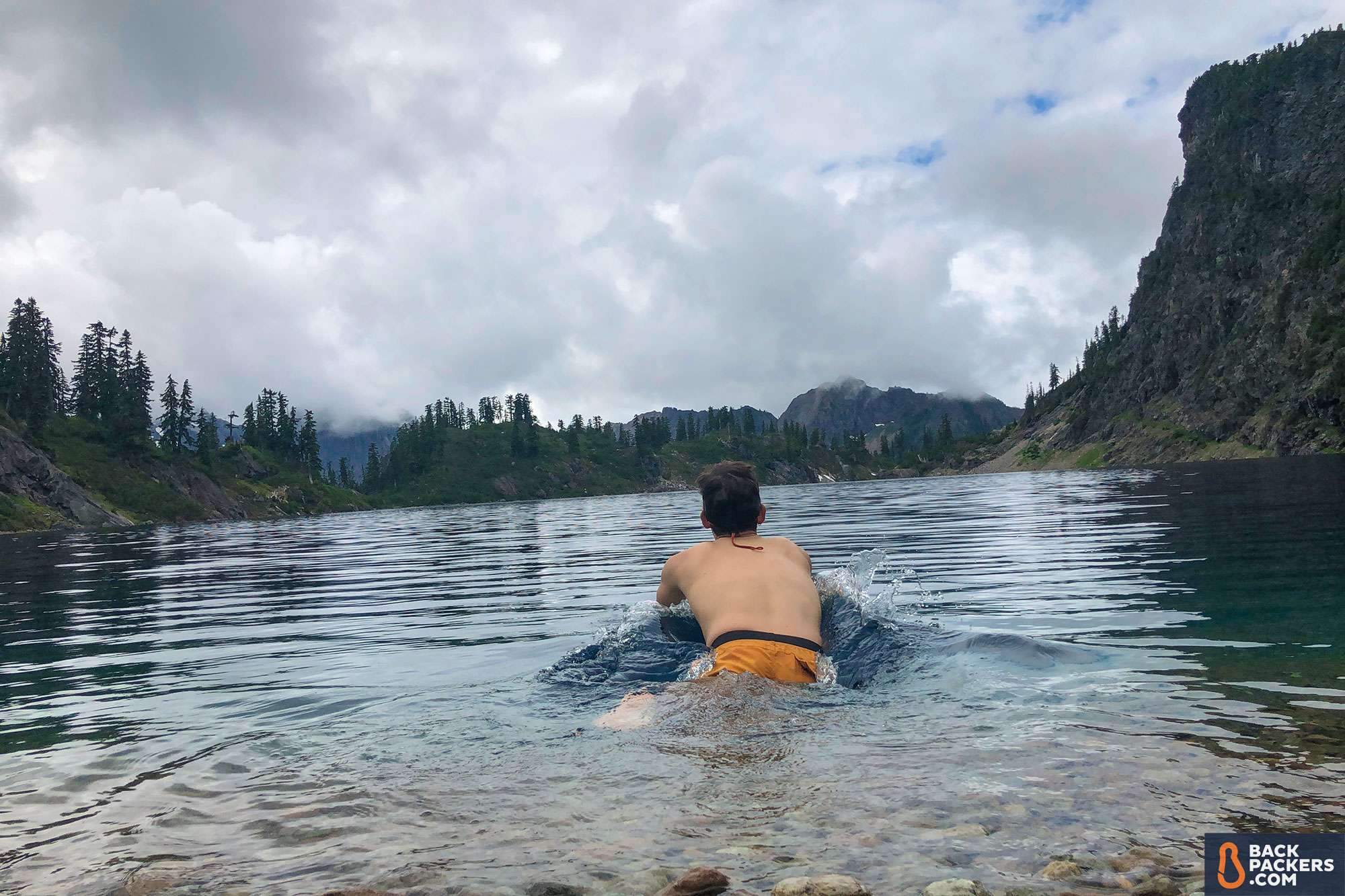 Prana-Mojo-Shorts-review-swimming