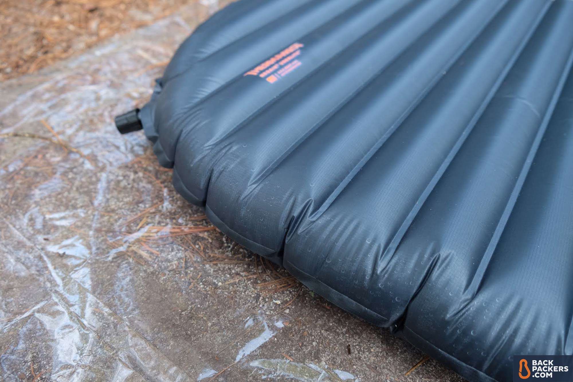 Therm-a-Rest-NeoAir-Uberlite-Review-baffles-and-condensation-2