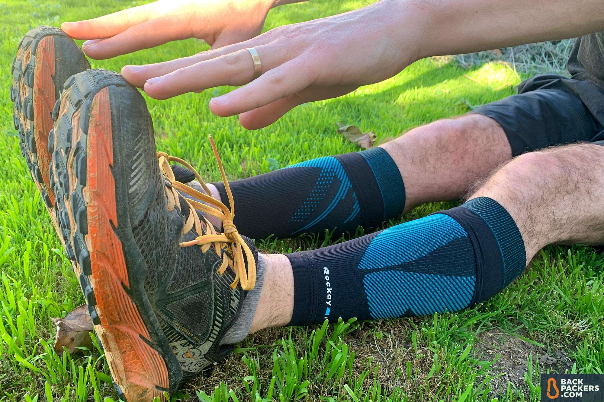 Rockay-Blaze-Compression-Sleeve-stretching
