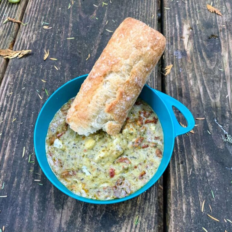 Brie Dip w Pesto & Sun Dried Tomatoes