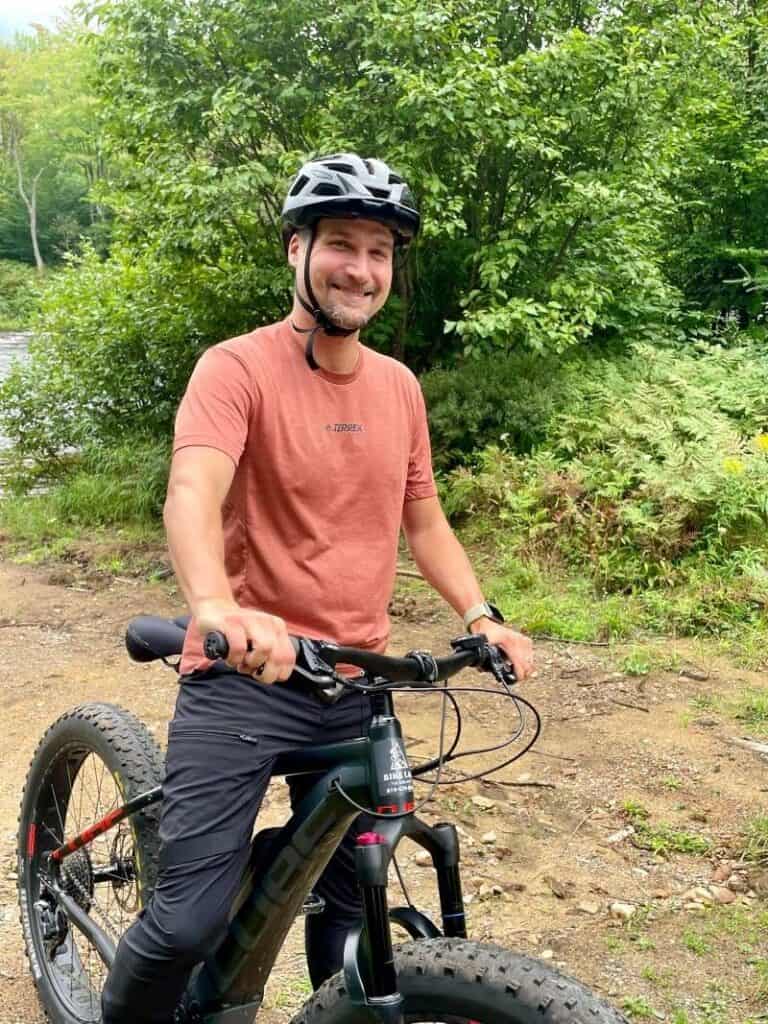 Quebec's Explorer's Route: An Adventurous Canadian Road Trip 7 Ebikes at Devil's River