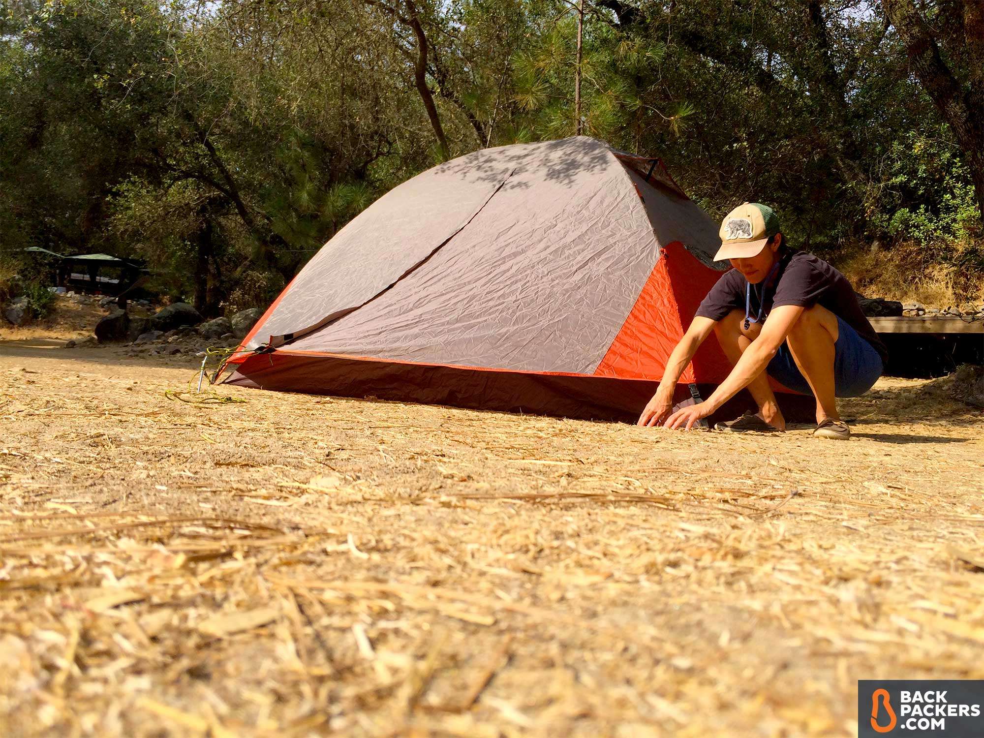Alps-Mountaineering-Lynx-4-review-tied-off