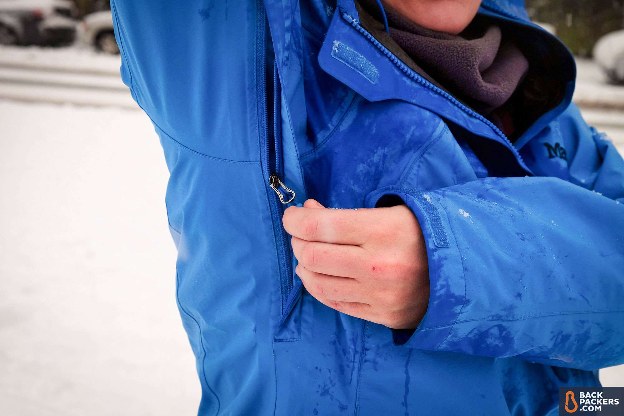 Marmot Minimalist Review – Top Pick for Wilderness Trips 9 Marmot-Minimalist-review-pit-zip