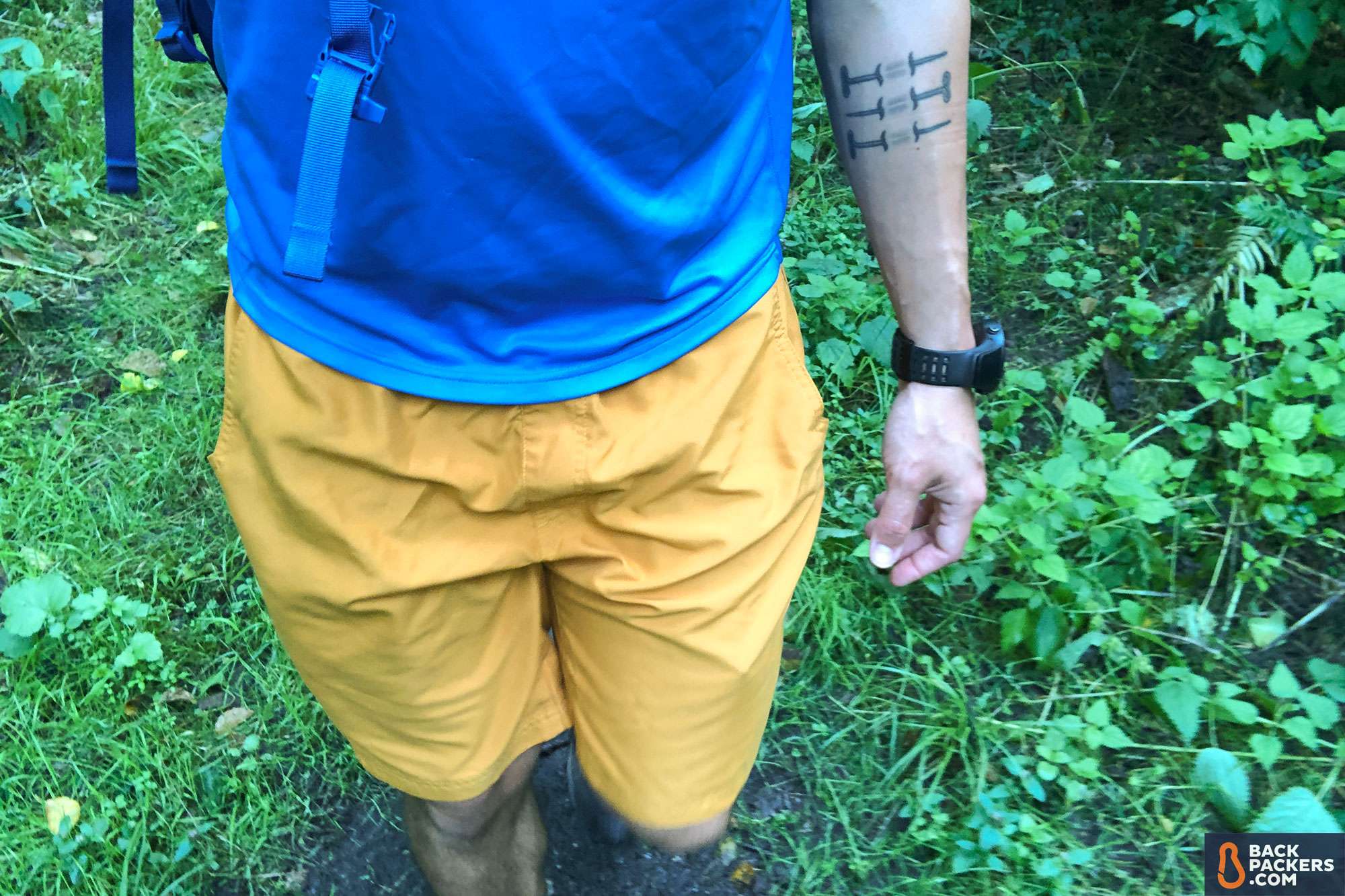 prAna Mojo Shorts Review: Climber Favorite, Trail Approved 7 Prana-Mojo-Shorts-review-close-up-hiking
