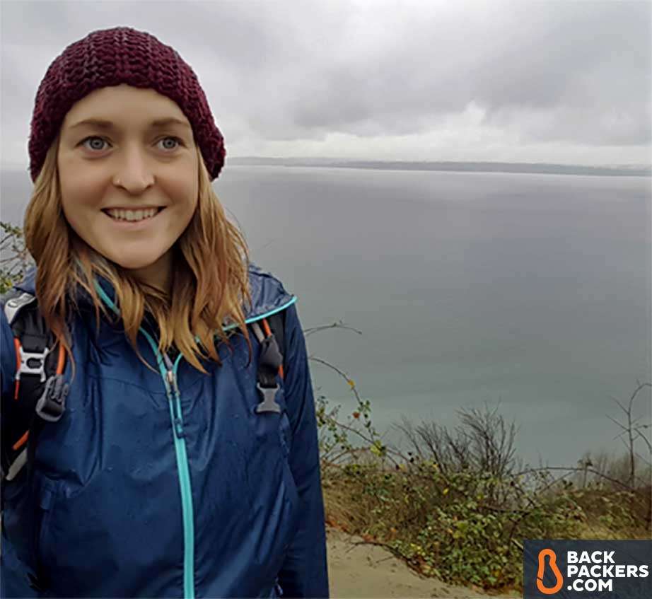 REI Rhyolite Rain Jacket Review 2 REI-Rhyolite-review-rainy--hike