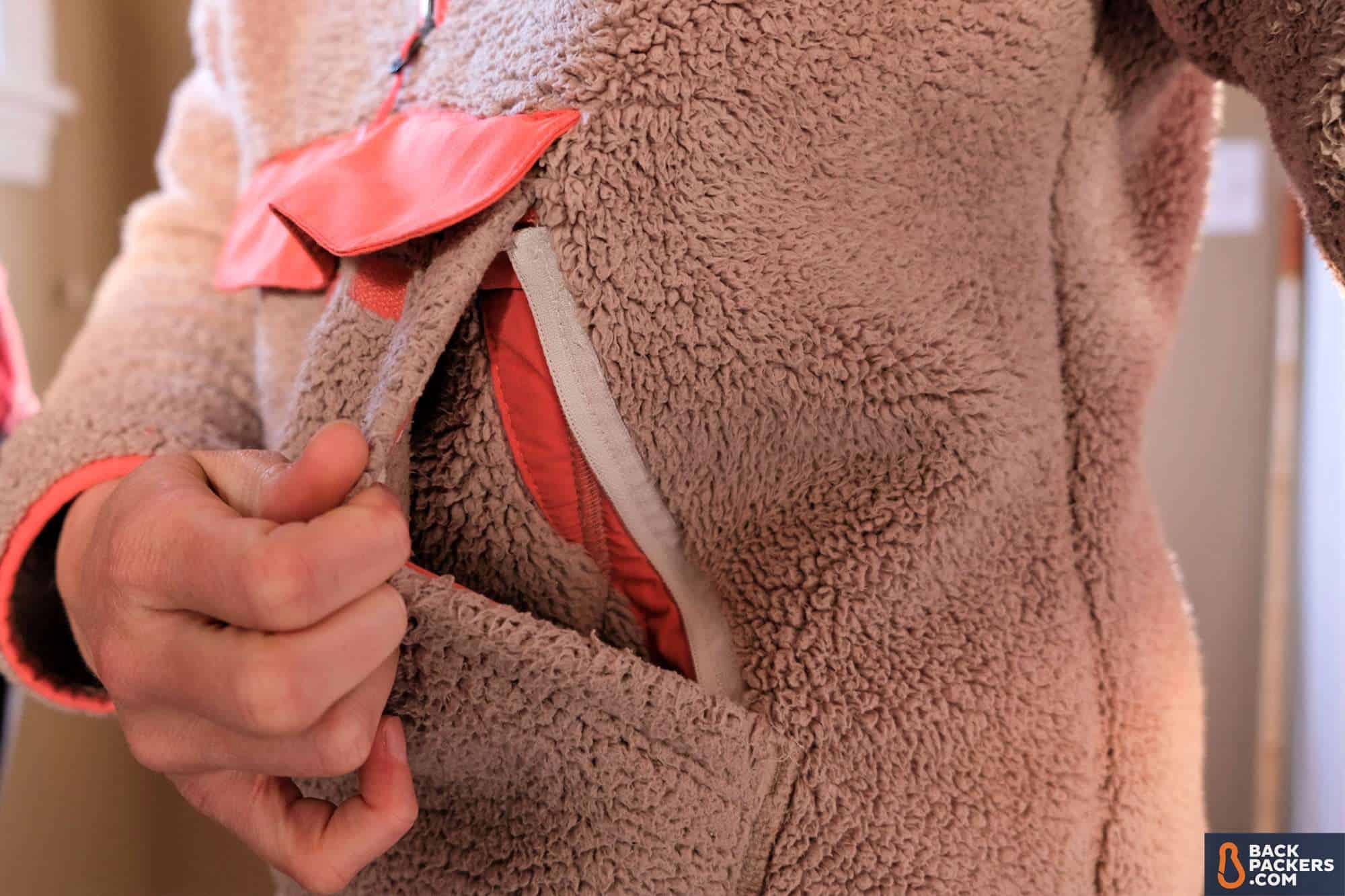 The North Face Campshire Fleece Review 6 The-North-Face-Campshire-review-kangaroo-pocket