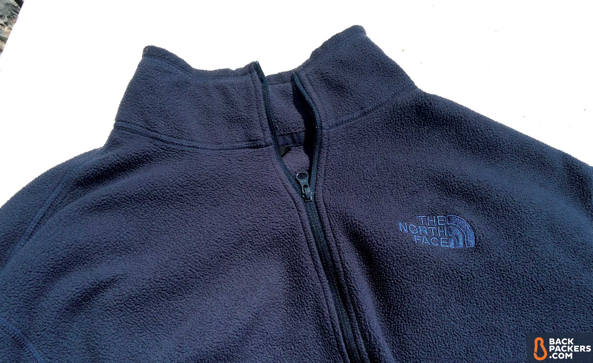 The-North-Face-Glacier-1/4-Zip-review-jacket-zipped-up