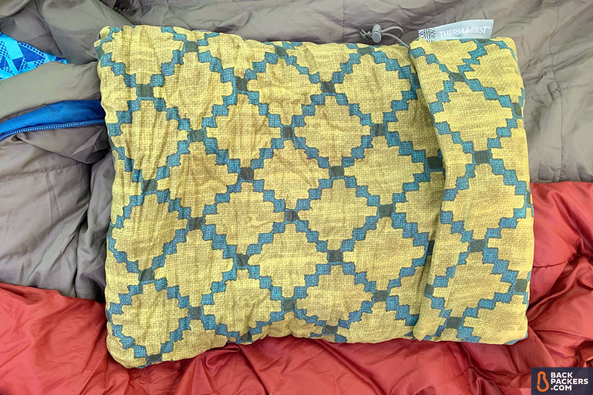 Therm-a-Rest Compressible Pillow Review 2020 4 Therm-a-Rest-Compressible-Pillow-review-expanded