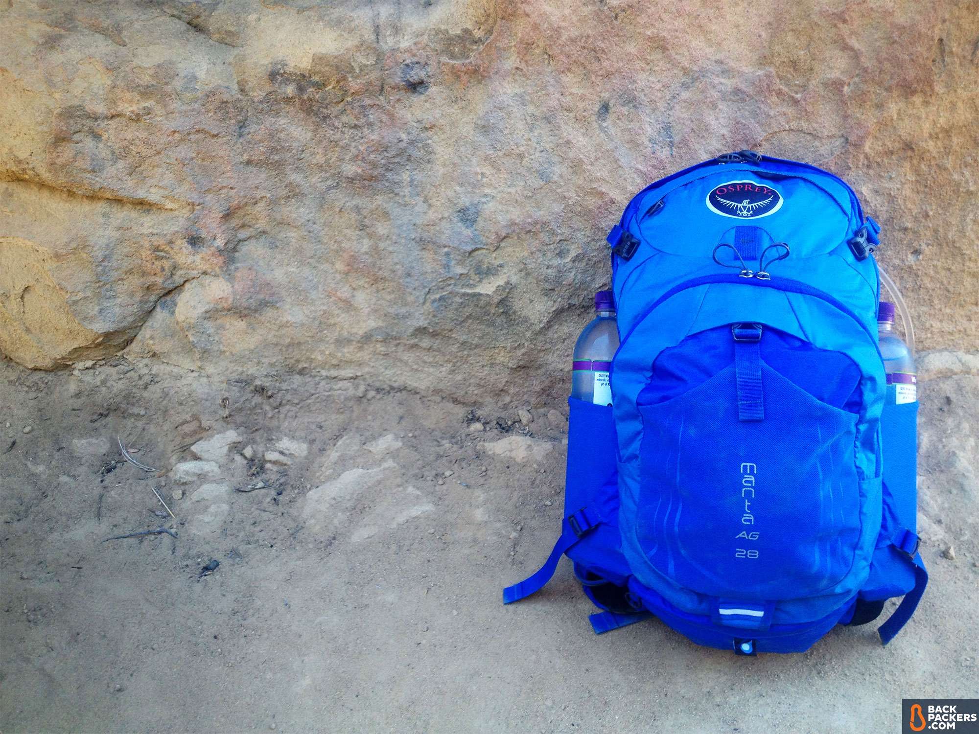 Osprey Manta AG 28 Backpack Review 1 osprey-manta-ag-28-wide-shot