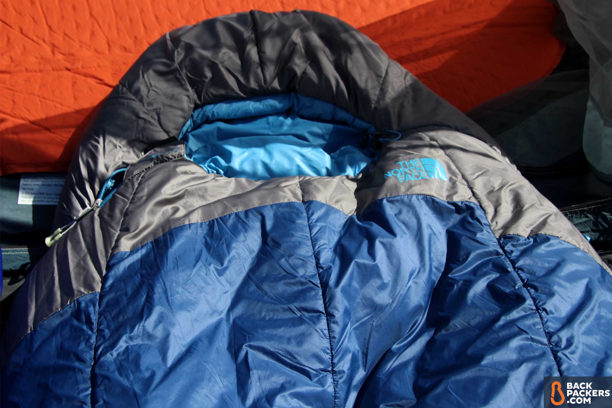 the-north-face-cats-meow-review-hood-featured