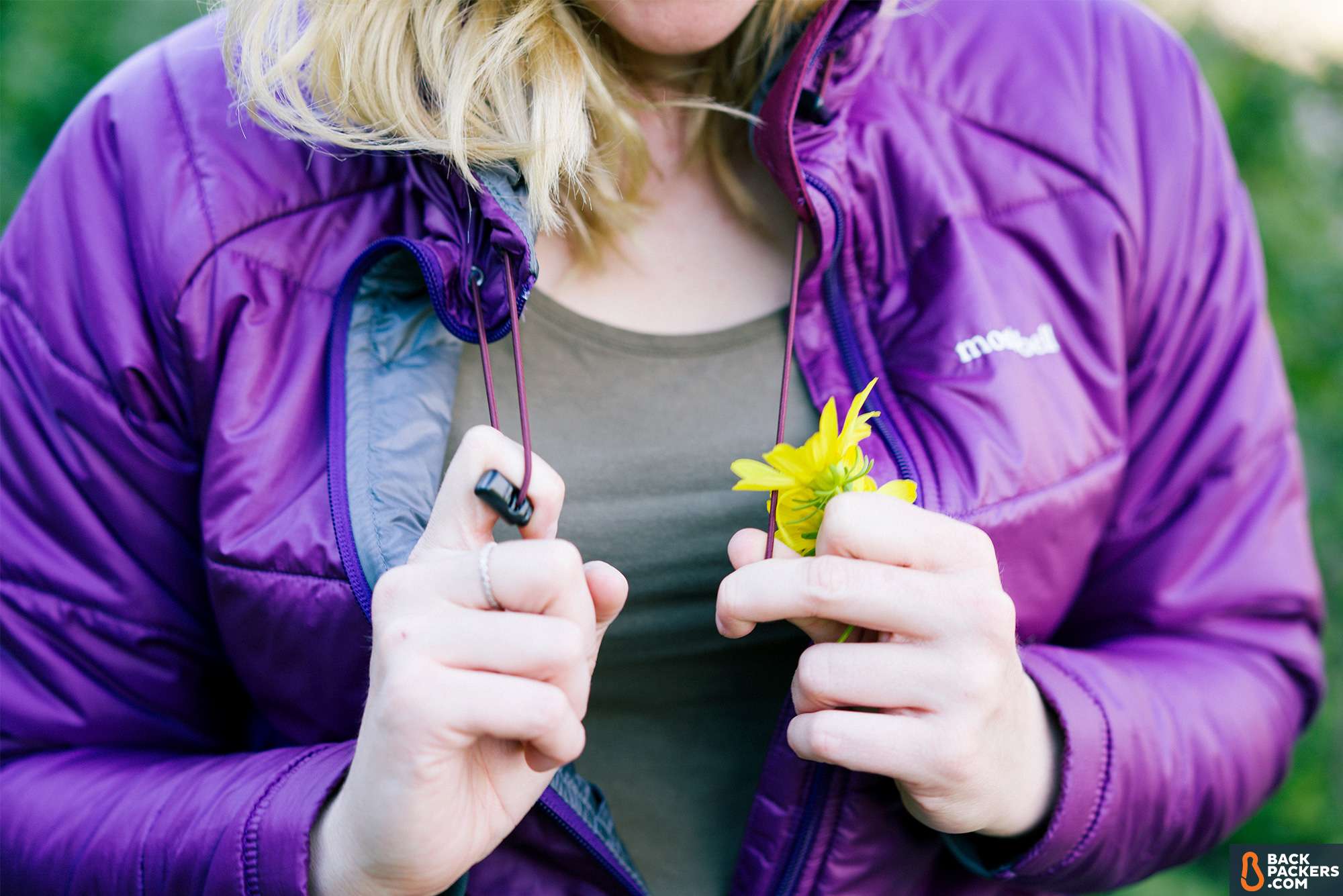 Montbell Thermawrap Pro Sythentic Puffy Jacket Review 7 Montbell-ThermaWrap-Pro-adjustable-hood