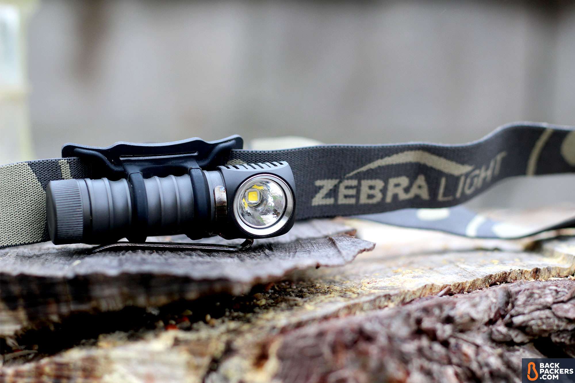 ZebraLight H52w AA Neutral White Headlamp Review 1 zebralight-h52w-featured-1